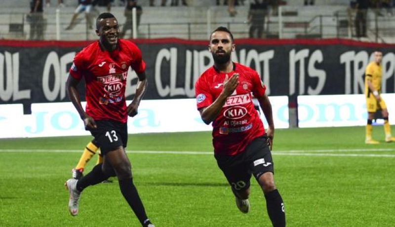 الشوط الأول.. الإتحاد متفوق بثنائية أمام برج بوعريريج