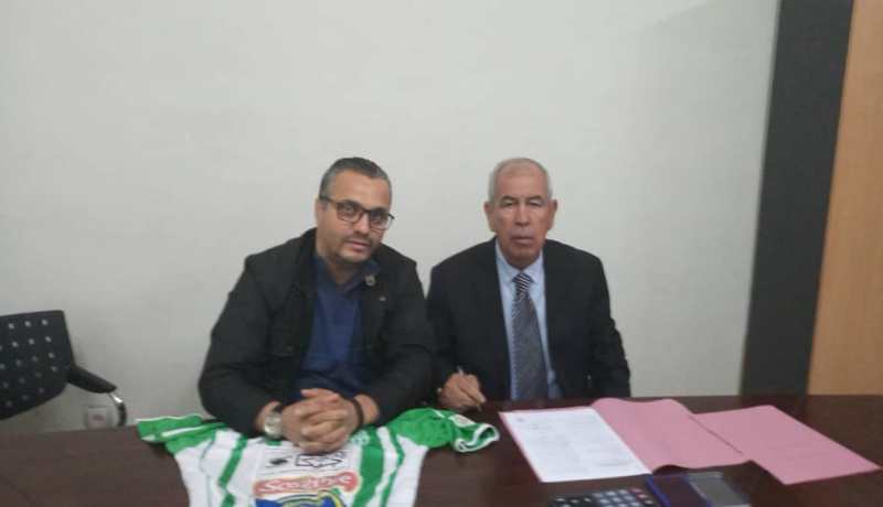 “حنكوش” يوقّع رسمياً في إتحاد البليدة