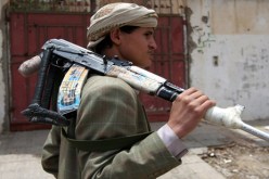 رجال القبائل يقصفون خط تصدير النفط الرئيسي في اليمن