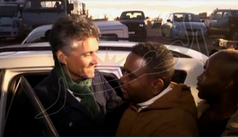 صور رشيد نكاز في عين صالح تضامنا مع المحتجين ضد استغلال الغاز الصخري