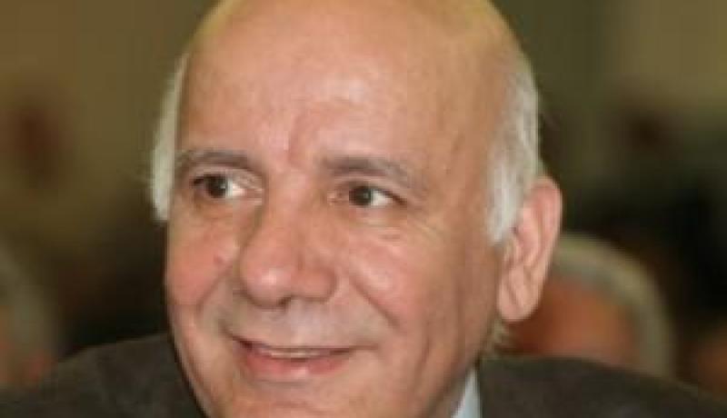 بن عيسى : الجزائر تسعى لبلوغ 100 ألف هكتار مسقية لمواجهة الجفاف