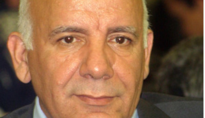 رشيد بن عيسى يدعو لنظام عسكري للحد من التجاوزات