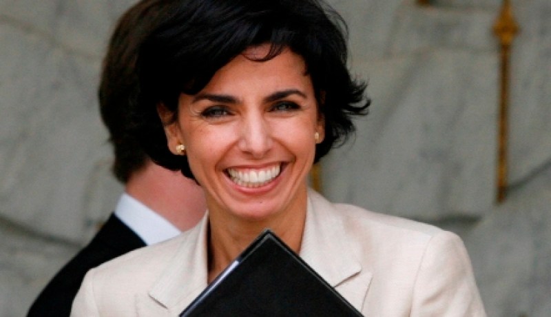 داتي ممنوعة من الجزائر لأسباب أخلاقية