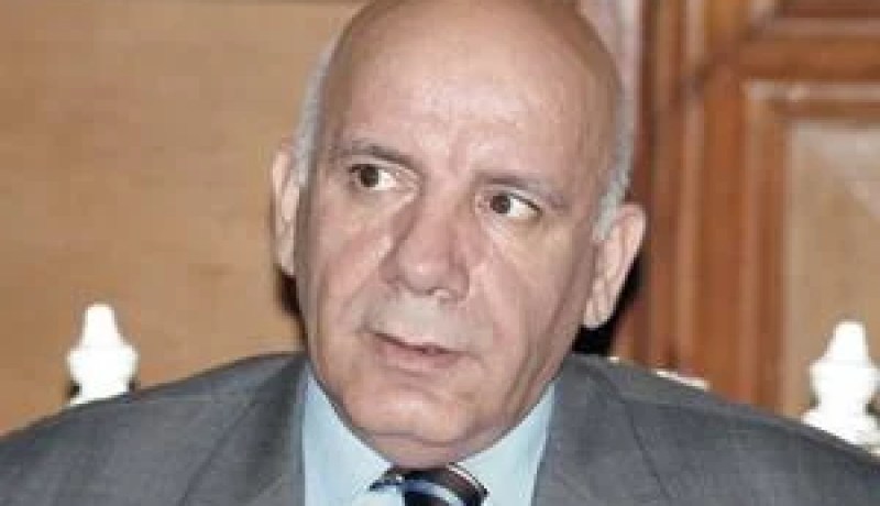 بن عيسى يلتقي بباريس بممثلين عن قطاع الزراعة الفرنسي