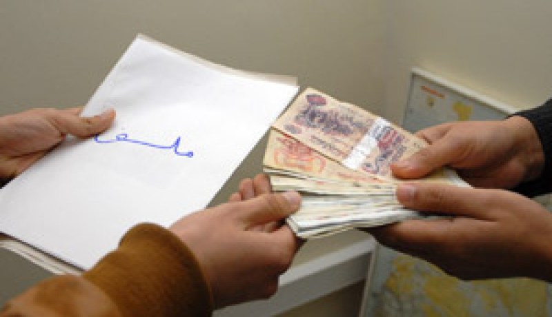 ملايير السنتيمات تذهب مهب الرياح لولاية بجاية:الجهات الأمنية تفتح تحقيقا لجرد المبالغ الموزعة على الجمعيات والمنظمات الوطنية