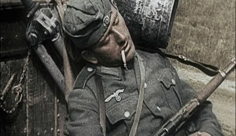 يتحدث باسم الشباب منذ الحرب العالمية الثانية‮‬