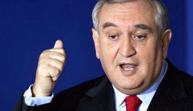 رافاران: اولي اهتماما شخصيا بمشروع مترو الجزائر