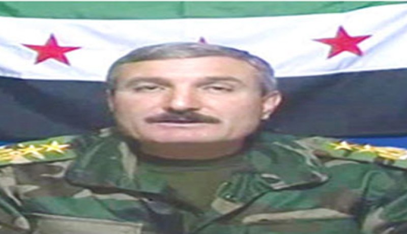 قائد الجيش السوري المعارض يطالب بتدخل دولي لوقف العنف