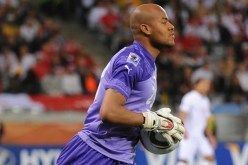 مبولحي‮ ‬سيشارك في‮ ‬مبارتين رسميتين فقط قبل مواجهة المغرب في‮ ‬حال رفع العقوبة على‮ ''‬كريليا صوفيتوف‮''‬