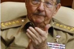 كاسترو يذوق ملح البرلمان