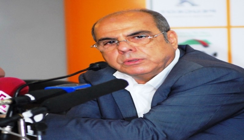 روراوة لا يغادر الطائرة