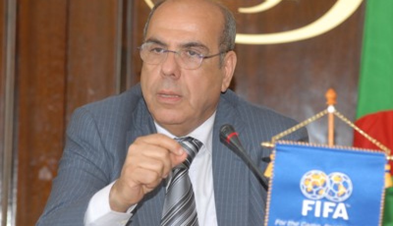 أربــعـة آلاف تـذكــــــرة للـجـزائـريـيـــن