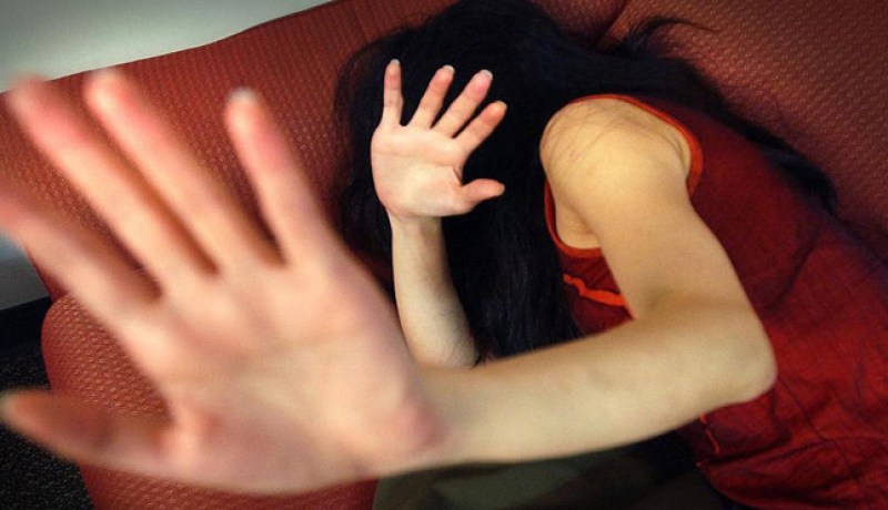 بالصور.. هكذا إنتقمت امرأة على إغتصابها من قبل 14 رجلًا وإجبارها على السير عارية أمام الناس