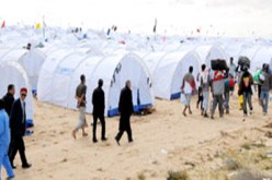 سكان الجنوب التونسي يستقبلون لاجئين ليبيين بالترحاب