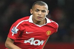 الاتحاد الانجليزي يتهم لاعب وست هام رافيل بالإساءة عبر موقع “تويتر”