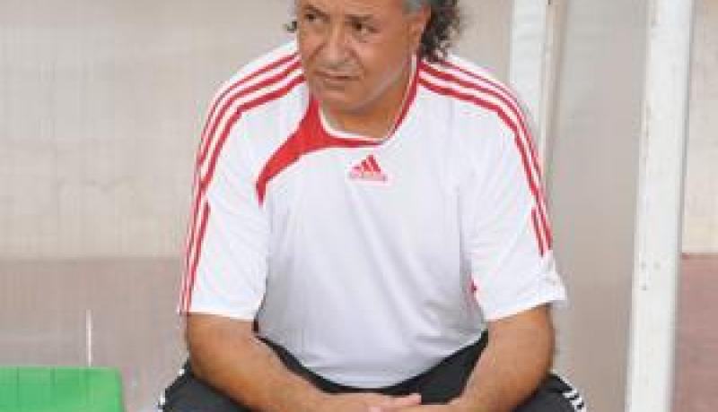 التحاق وشيك للمدرب رشيد بلحوت بالعارضة الفنية لنادي أولمبيك باجة التونسي