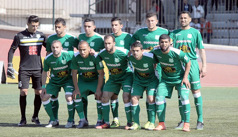 أنصار سريع غليزان يطالبون بالدخول مجانا أمام المدية