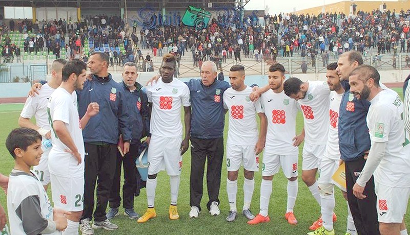 غليزان تطيح بالكنـاري وتتشبث بالبقاء وتاجنانت تفشل في اقتناص الوصافـة