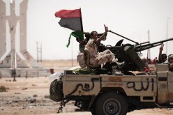 الجيش الليبي يرسل تعزيزات عسكرية الى طرابلس لتأمينها