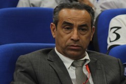 حداد رجل في «سوسطارة» وأخرى في الفاف