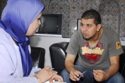 أنا مريض بحب الجزائر ولا أحمل غير العلم الجزائري في الخارج ولا أستغل موت الشباب في البحر لأغني عن “الحراڤة”، ولا أقدم شيئا إذا لم يكن مفيدا