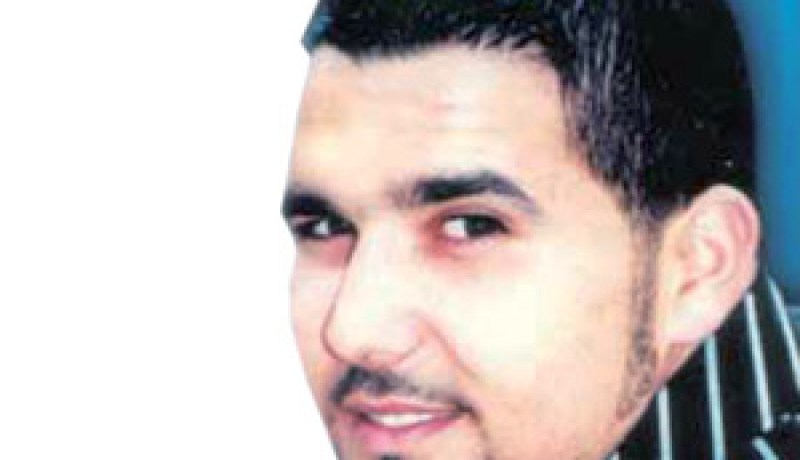 قال إنه بكى وهو يردد كلماتها واعتبرها عربون وفاء للجزائر:الطالياني يطرح أغنيته “يا الجزاير قلبي يبغيك” وينتظر رفع الحظر عن أغانيه!!