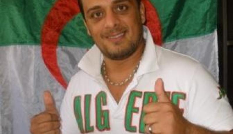 إدارة ''الهيلتون'' توزّع تعليمة على كامل سلسلاتها لمنع التعامل مع الفنان ''رضا سيكا''