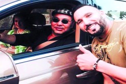 مطرب الكاباريهات المغربية رضا الطلياني يشتم الجزائريين لينال رضا الملك