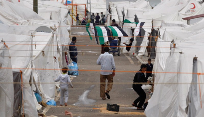 وصول اكثر من الف لاجىء سوري الى تركيا بعد قصف حلفايا