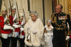 ملكة بريطانيا إليزابيث