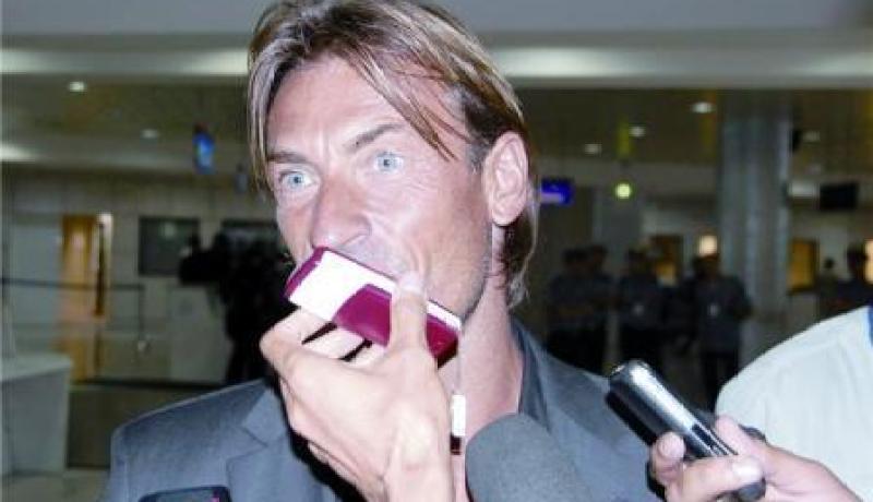 رونار لن نكتفي بالتعادل أمام مصر ومحاربو الصحراء الأحق بالمونديال