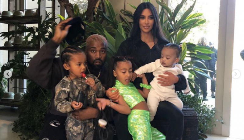 كيم كارداشيان تخير زوجها بين الإنسحاب من الإنتخابات الأمريكية أو الطلاق!