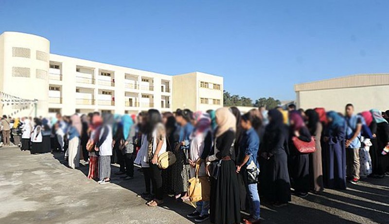 امرأة تطعن تلميذا أمام المتوسطة وتلوذ بالفرار بعين ولمان في سطيف