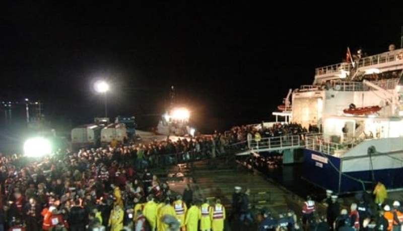 السلطات الليبية تمنع رعايا اتراك من العبورالى تونس للعودة إلى بلادهم ( مصدرتركي)