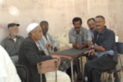 طالب باتخاذ قرار سياسي لحل أزمة العمال المتعاقدين مع القطاع…المجلس الوطني للصحة يتنبأ بانفجار الوضع واحتجاجات في الأفق