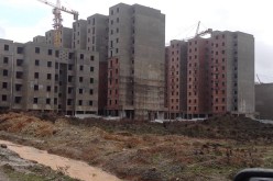تبون يعد بتسليم 6600 سكن خلال الثلاثي الثاني في عنابة