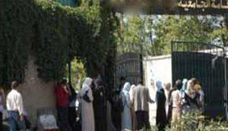 مشادة بين طلبة في إقامتين جامعيتين بسبب وجبات الغذاء في تيارت