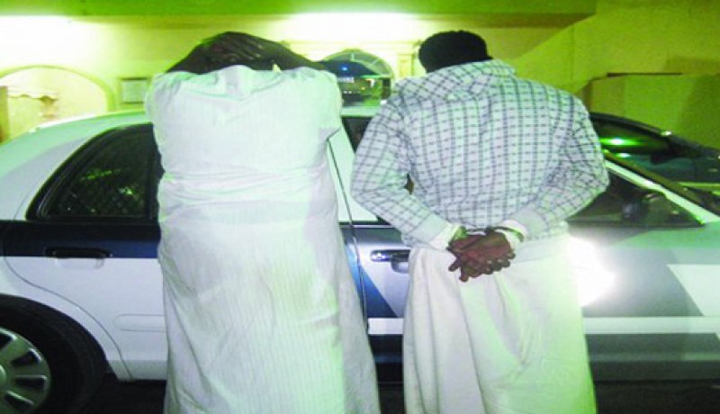 القبض على 9 أشخاص أطلقوا النار علي دوريات الامن بالسعودية