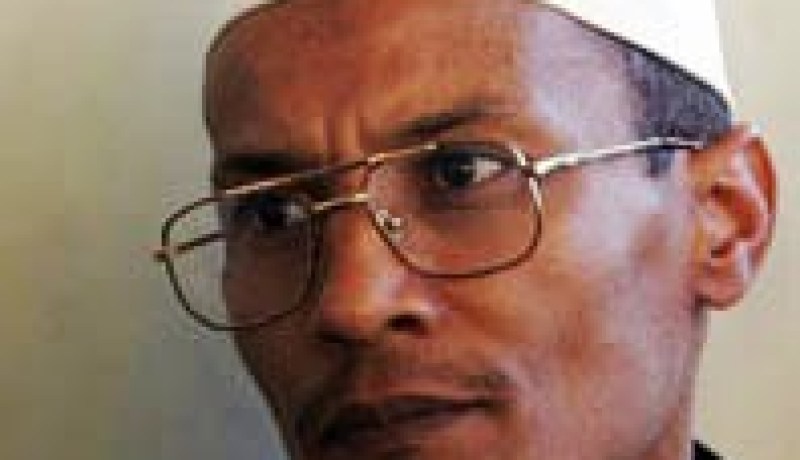 علي بن حاج يحرض على الإرهاب في ليبيا لدعم الإرهاب بالجزائر