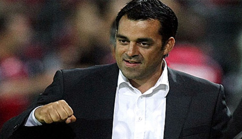 مدرب ليفركوزن يشيد ببرشلونة ويأمل في تفجير المفاجأة