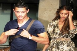 رونالدو وأنييستا‮ ‬يتزوجان في‮ ‬يوم واحد