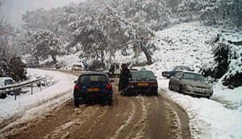 11 قتيلا و71 جريحا خلال يومين وطرقات وطنية مغلقة بسبب الثلوج