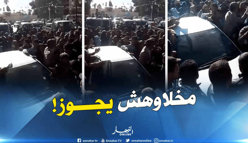 بالفيديو: عشرات الشباب يحاصرون رئيس بلدية المنيعة داخل سيارته