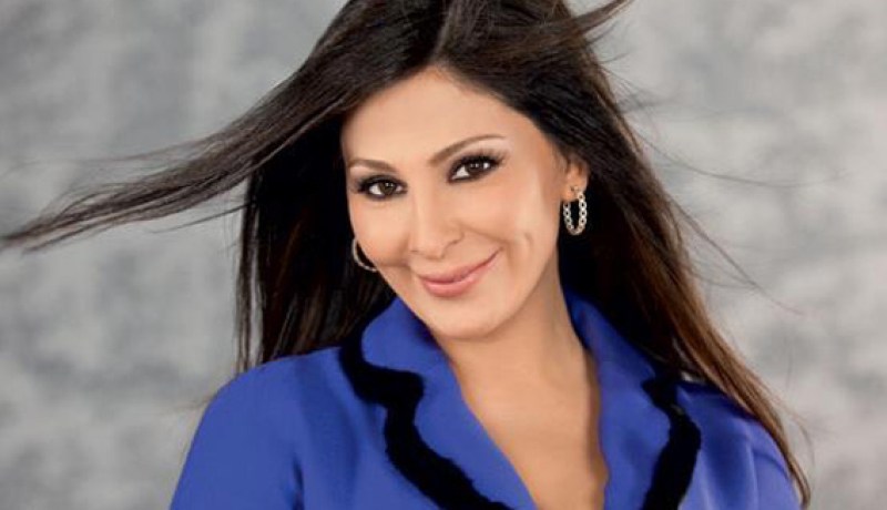 إليسا تتخطى أعلى نسبة المتابعة عبر موقع التواصل الاجتماعي