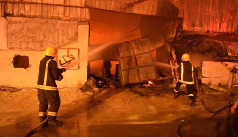 بالصور…10 قتلى في حريق بورشة في السعودية