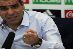 هكذا “ذبح” زطشي المنتخب وقضى على محرز!