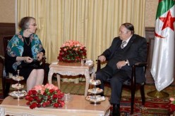 الرئيس بوتفليقة يستقبل السفيرة الجديدة لفنلندا بالجزائر