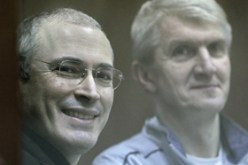 ادانة خودوركوفسكي بالتهم الموجهة اليه في قضية سرقة نفط   ‎