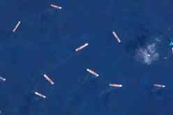 سفن عالقة في البحار منذ أشهر بسبب “كورونا”