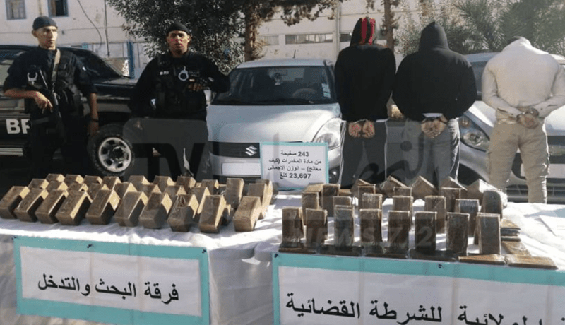حجز 24 كلغ “زطلة” وتفكيك شبكة وطنية للإتجار بالمخدرات في الأغواط